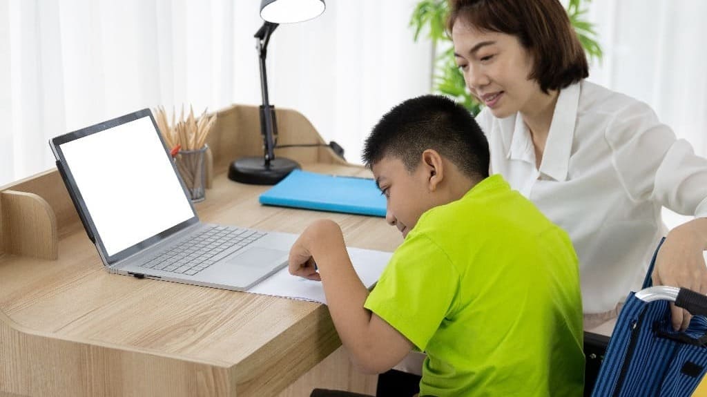 発達障害(ADHD)は生命保険に入れないと言われる理由