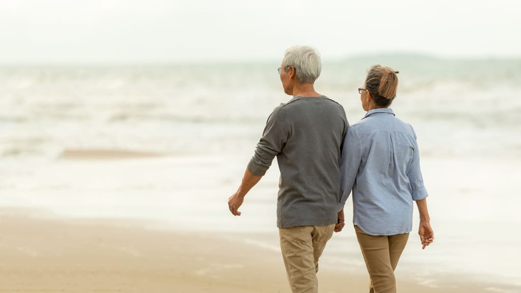 共働き夫婦でも年金だけで生活が厳しいケースとは?