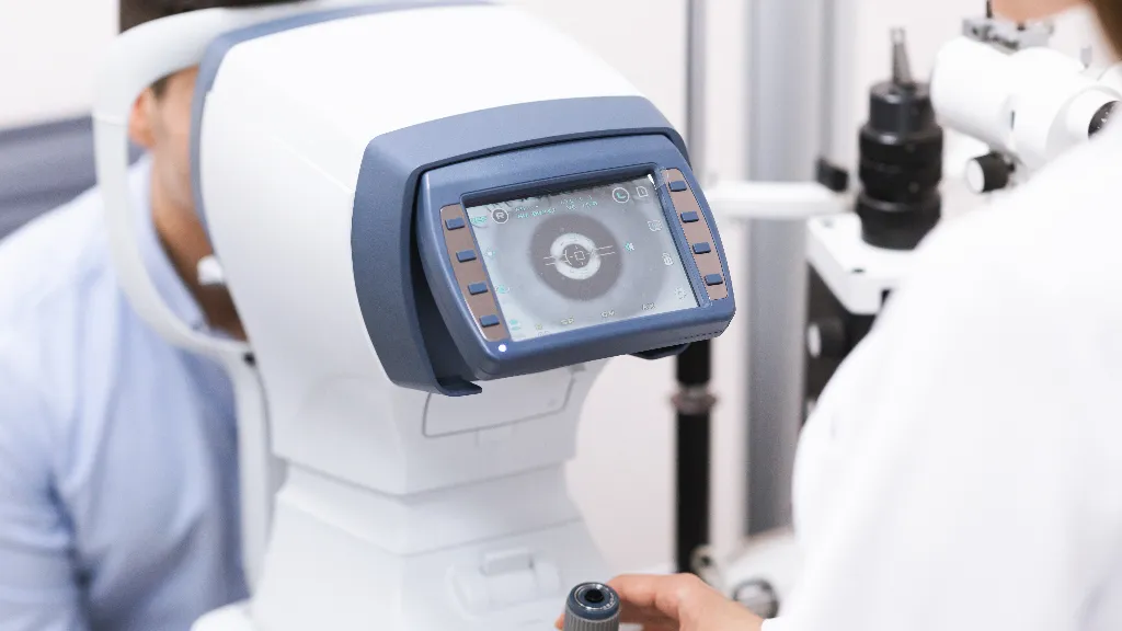 緑内障・白内障で保険に入れない場合に活用したい制度