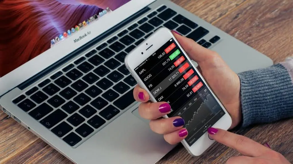 つみたてNISA月5000円でも損する人の共通点