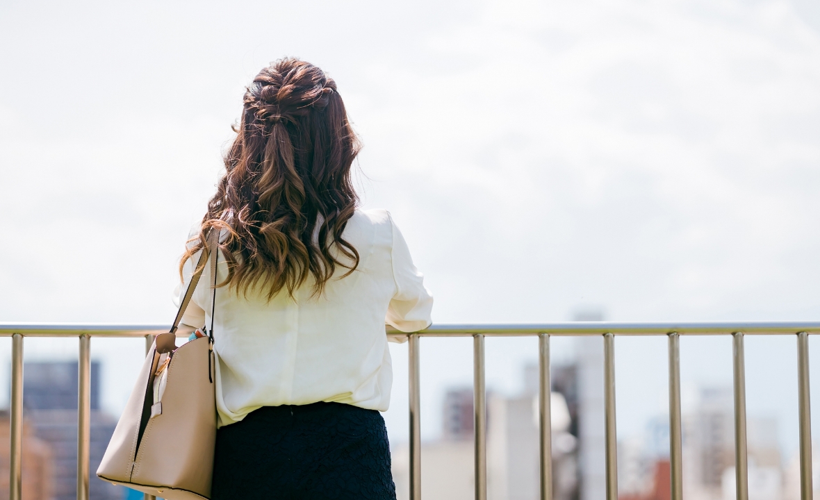 雇用の非正規化に伴うキャリアと収入の不安定化